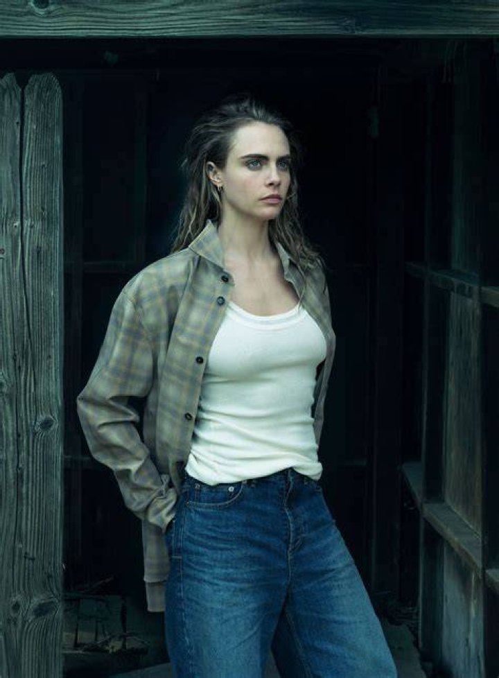Exploring Cara Delevingne's Weight And Body Image
